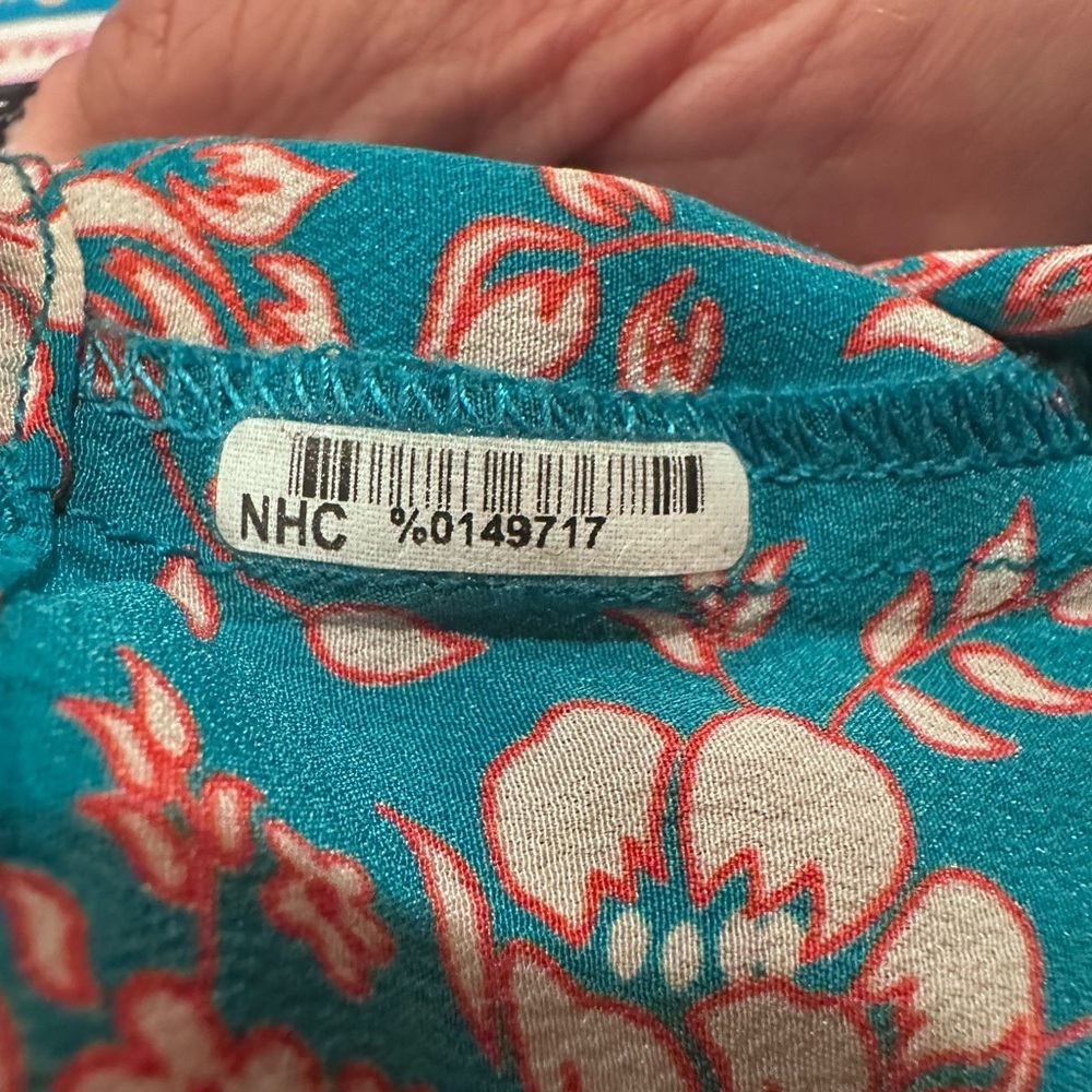 Tolani small Floral Bohemian Women's Top - Blue and Pink asymmetrical silk - Picture 11 of 11